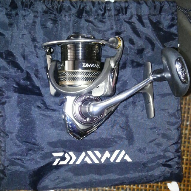 DAIWA ダイワ 12ルビアス 2506H リール - リール