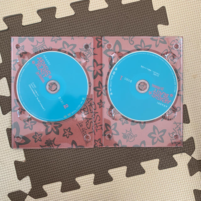 嵐(アラシ)の嵐/ARASHI BLAST in Hawaii〈初回限定盤・2枚組〉 エンタメ/ホビーのDVD/ブルーレイ(ミュージック)の商品写真