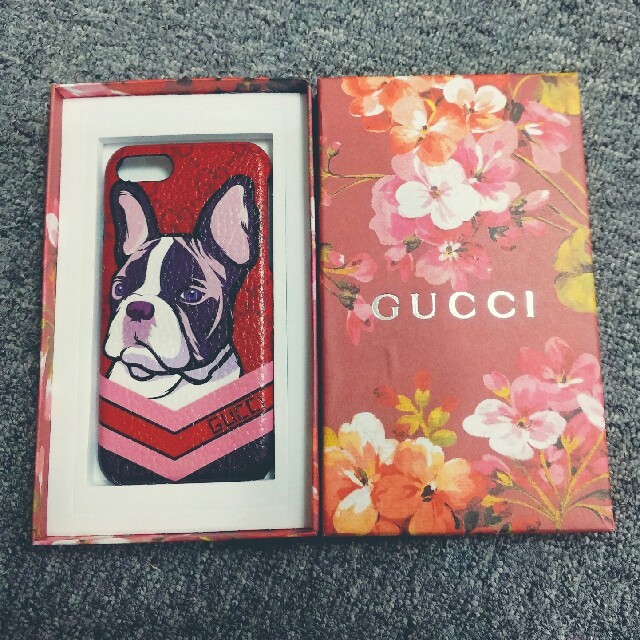 iphoneカバー ソフト 、 Gucci - 正規品 GUCCI　グッチ★iPhon7/8用ケースの通販 by じじまる🔥's shop｜グッチならラクマ