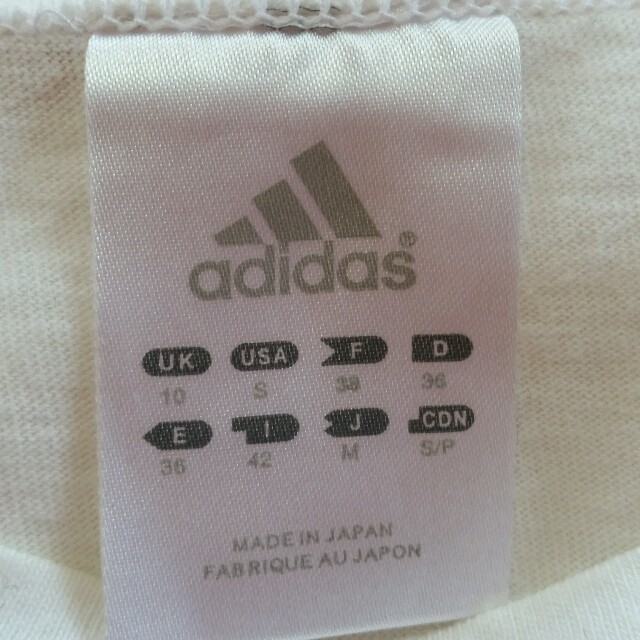 adidas(アディダス)のadidas☆半袖ホワイトTシャツ レディースのトップス(Tシャツ(半袖/袖なし))の商品写真