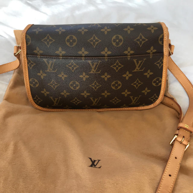 LOUIS VUITTON(ルイヴィトン)のLOUIS VUITTONソローニュliza様専用 レディースのバッグ(ショルダーバッグ)の商品写真