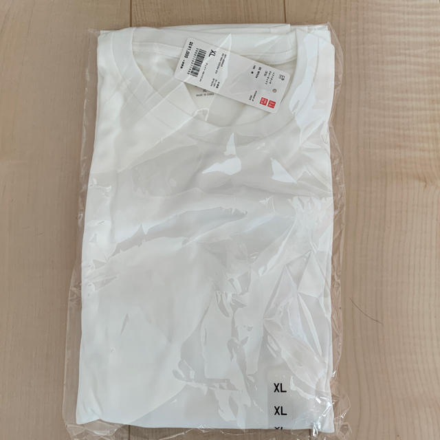 UNIQLO(ユニクロ)のUNIQLO ソフトタッチクルーネック 長袖 メンズのトップス(Tシャツ/カットソー(七分/長袖))の商品写真