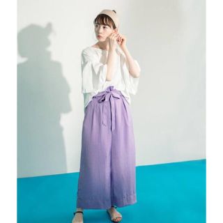 ケービーエフ(KBF)のハイウエストリボンパンツ KBF 美品(カジュアルパンツ)