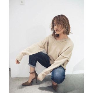 ジェイダ(GYDA)のGYDA Vネックダメージニットtops(ニット/セーター)