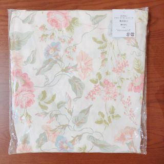 ローラアシュレイ(LAURA ASHLEY)の【新品】 ローラアシュレイ エプロン M(収納/キッチン雑貨)