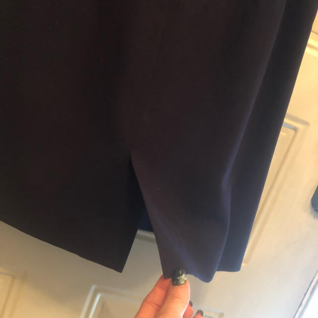LEONARD(レオナール)の■LEONARD  ネイビースカート  美品クリーニング済み レディースのスカート(ひざ丈スカート)の商品写真