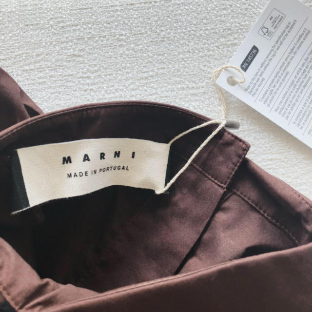 Marni(マルニ)の【新品未使用】MARNI コットンシャツ ブラウス ¥71,100 レディースのトップス(シャツ/ブラウス(半袖/袖なし))の商品写真