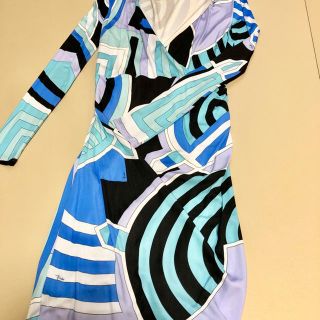 エミリオプッチ(EMILIO PUCCI)の最終値下げ！エミリオプッチ ワンピース 美品(ひざ丈ワンピース)