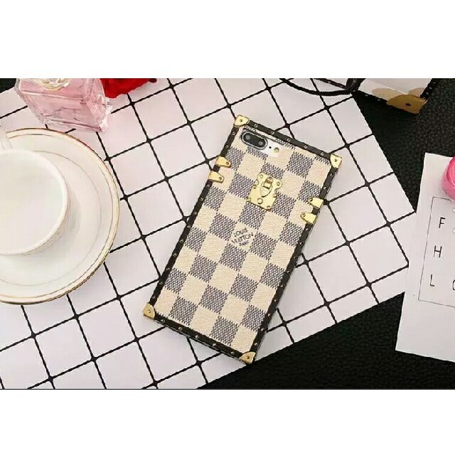 可愛い iphone8 ケース レディース - LOUIS VUITTON - 新品!LV携帯ケース iphoneアイフォンケースLOUIS VUITTONの通販 by halukuyitaka's shop｜ルイヴィトンならラクマ