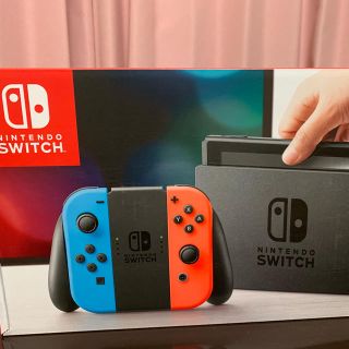 ニンテンドースイッチ(Nintendo Switch)の【新品】ニンテンドースイッチ本体(家庭用ゲーム機本体)