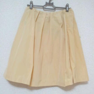 アーバンリサーチ(URBAN RESEARCH)のアーバンリサーチのスカート(ひざ丈スカート)