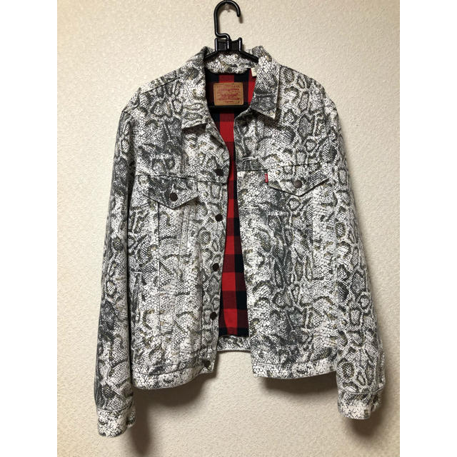 supreme levi's snakeskin tracker jacketWhite定価