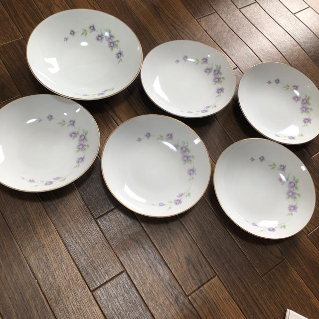 Noritake(ノリタケ)のノリタケ 深皿  大1枚 中5枚 インテリア/住まい/日用品のキッチン/食器(食器)の商品写真