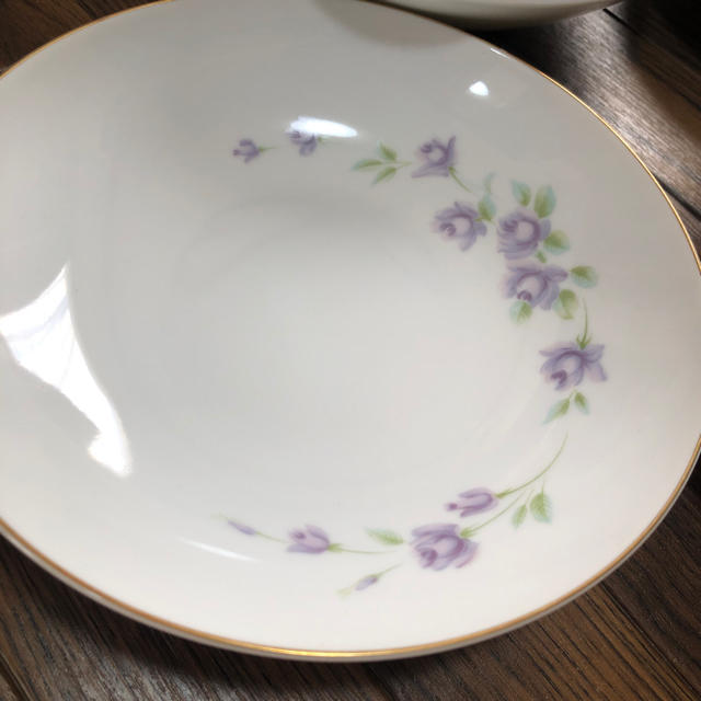 Noritake(ノリタケ)のノリタケ 深皿  大1枚 中5枚 インテリア/住まい/日用品のキッチン/食器(食器)の商品写真