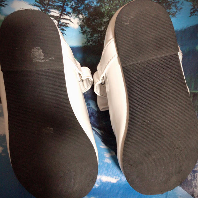 Disney(ディズニー)の子供フォーマル用靴 ビビディバビィディブティック キッズ/ベビー/マタニティのキッズ靴/シューズ(15cm~)(フォーマルシューズ)の商品写真