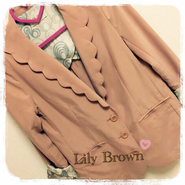 Lily Brown(リリーブラウン)のLily Brown♡スカラップJK レディースのジャケット/アウター(テーラードジャケット)の商品写真