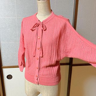 Christian Dior(カーディガン ・ ピンク/桃色系)のフリマ Christian Dior(カーディガン ・ ピンク/桃色系)のフリマ