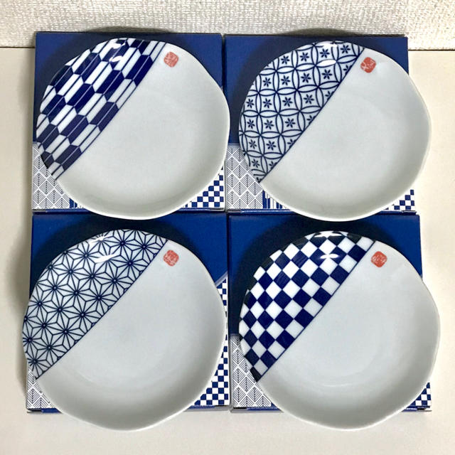 たち吉 たち吉 和柄 小皿 とり皿 4枚セット 日本製 木曽路 粗品 記念 非売品の通販 By Mamaにゃん S タチキチならラクマ たち吉 たち吉 和柄 小皿 とり皿 4枚セット 日本製 木曽路 粗品 記念 非売品の通販 By Mamaにゃん S タチキチならラクマ