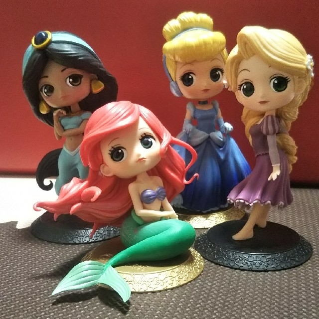 Disney プリンセス フィギュアの通販 By Jy777 S Shop ディズニーならラクマ ディズニー Qposket 人気新作