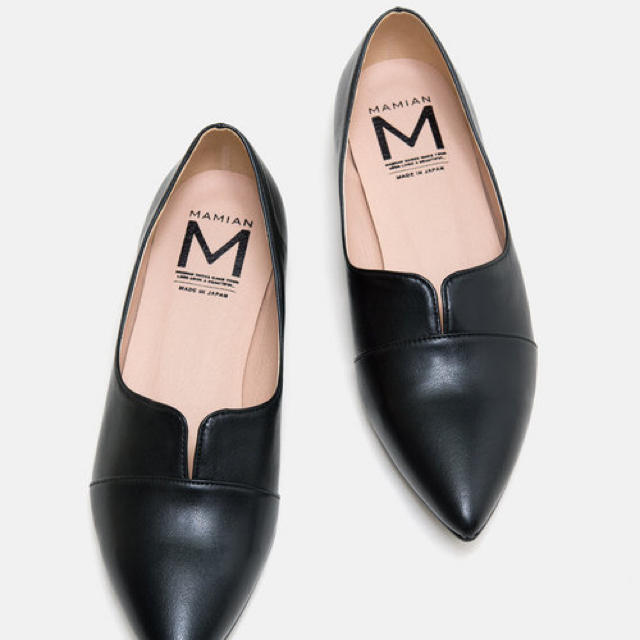 MAMIAN(マミアン)のパンプス黒 レディースの靴/シューズ(ローファー/革靴)の商品写真
