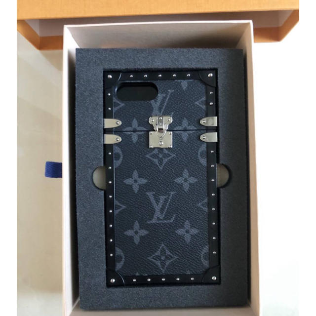 ディズニー アイフォンカバー / LOUIS VUITTON - ★ルイヴィトン★アイ・トランク IPHONE 7+用 ブラック モノグラムの通販 by あきん♪'s shop｜ルイヴィトンならラクマ