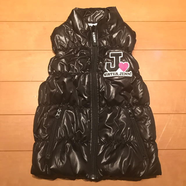 JENNI(ジェニィ)のsisterjenni ダウンベスト 140 キッズ/ベビー/マタニティのキッズ服女の子用(90cm~)(ジャケット/上着)の商品写真