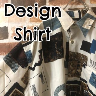 アートヴィンテージ(ART VINTAGE)の［ Design Shirt ］デザインシャツ 幾何学 アート ホワイト 白(シャツ)