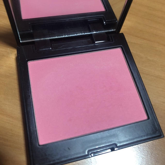 laura mercier(ローラメルシエ)のローラメルシエ  チーク ストロベリー コスメ/美容のベースメイク/化粧品(チーク)の商品写真