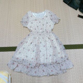 花柄ワンピース(ひざ丈ワンピース)