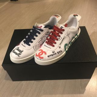 シャネル(CHANEL)のCHANEL Pharrell スニーカー 40 ファレルウィリアムス(スニーカー)