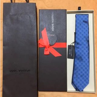 ルイヴィトン(LOUIS VUITTON)の【正規品】ルイヴィトンネクタイ(ネクタイ)