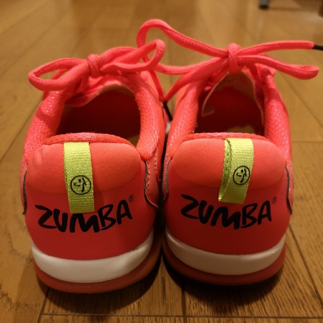 Zumba(ズンバ)のzumba シューズ レディースの靴/シューズ(スニーカー)の商品写真