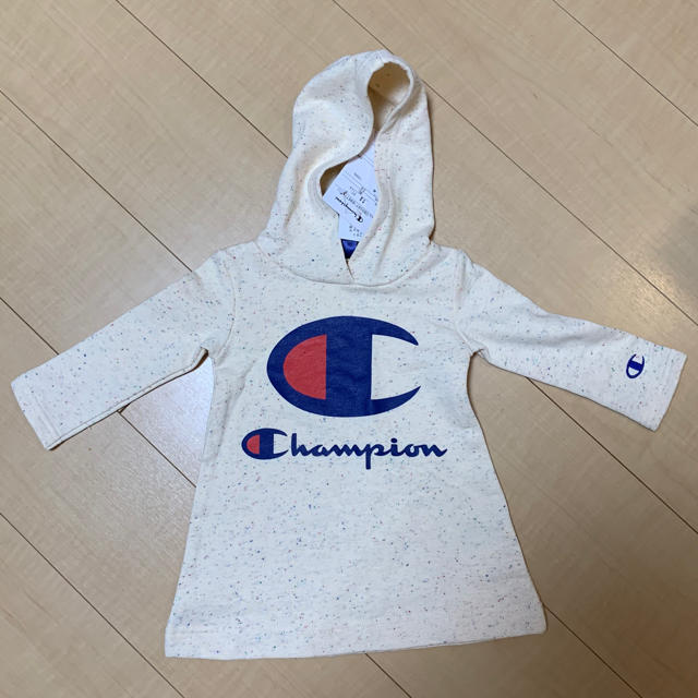 Champion(チャンピオン)の新品未使用！チャンピオンワンピース キッズ/ベビー/マタニティのベビー服(~85cm)(ワンピース)の商品写真