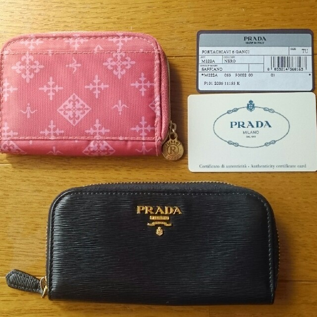 PRADA(プラダ)の★あっちゃん様専用ページになります★プラダ ファスナー式６連キーケース レディースのファッション小物(キーケース)の商品写真