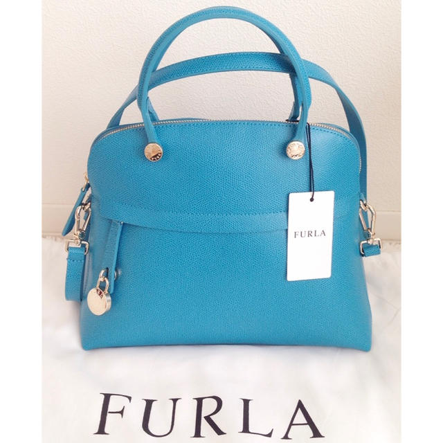 FURLA フルラ パイパー★数回のみ使用 ターコイズブルー