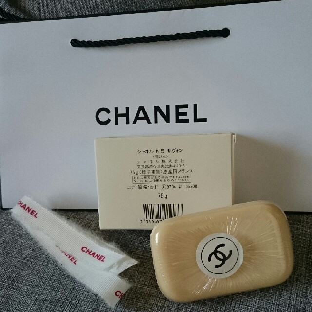 CHANEL(シャネル)のCHANEL☆せっけん コスメ/美容のボディケア(ボディソープ/石鹸)の商品写真