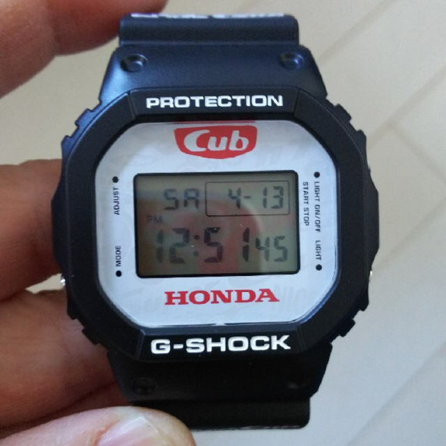 G-SHOCK(ジーショック)のG-SHOCK Hondaスーパーカブ60周年記念Gショック 新品 メンズの時計(腕時計(デジタル))の商品写真