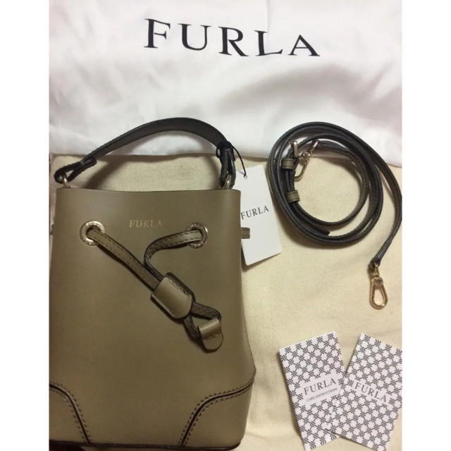 新品！半額！フルラ ステイシー♪ミニサイズバッグ☆furla