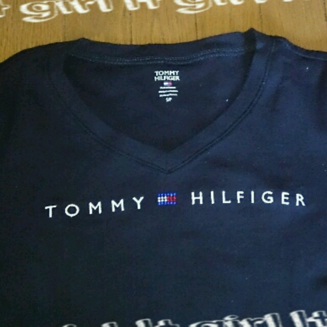 TOMMY HILFIGER(トミーヒルフィガー)のトミーTシャツ レディースのトップス(Tシャツ(半袖/袖なし))の商品写真