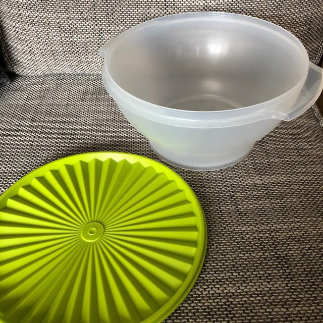 Tupperware タッパーウェア スタッキングボール・スナックカップ - 食器