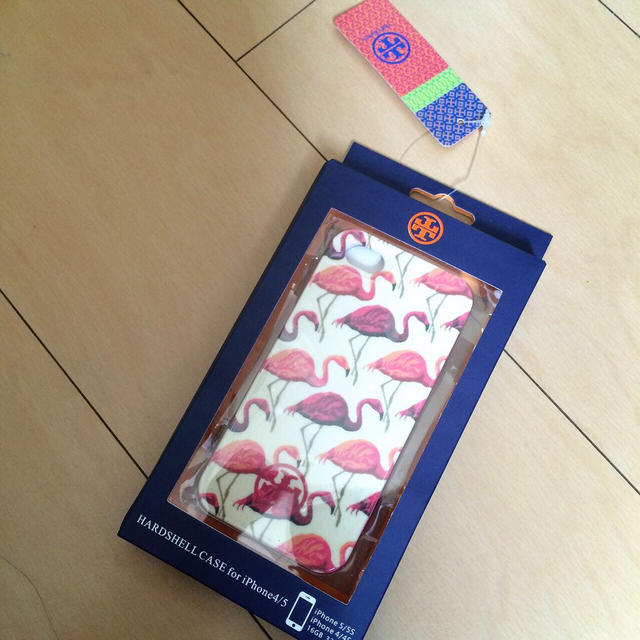 Tory Burch(トリーバーチ)のiPhone5&iPhone5sケース スマホ/家電/カメラのスマホアクセサリー(モバイルケース/カバー)の商品写真