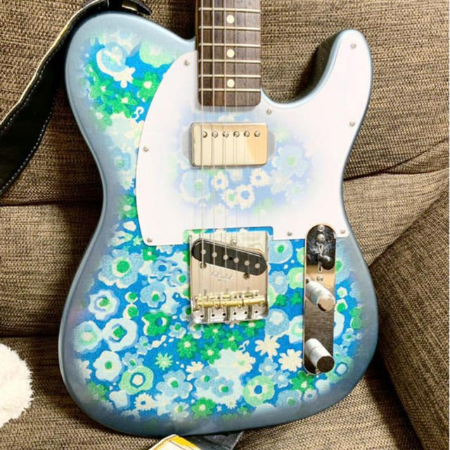 Fender - Fender Telecaster Blueflower
