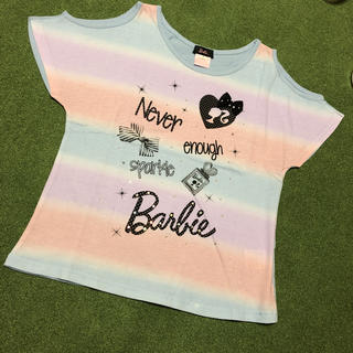 バービー(Barbie)の定価8532円未使用1/150cmバービーリボン肩出しTシャツ(Tシャツ/カットソー)