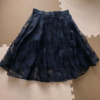 スナイデル(SNIDEL)の【新品】snidelのスカート(ひざ丈スカート)
