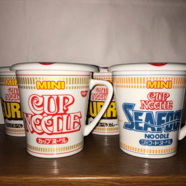 日清食品 - カップヌードル マグカップの通販 by らららshop 日清食品 - カップヌードル マグカップの通販 by らららshop