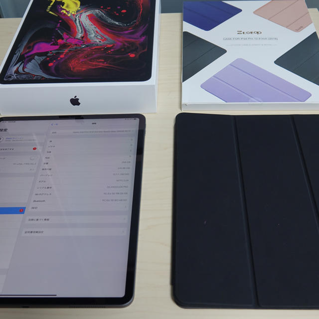 Apple iPad Pro 12.9 2018 256GB Wi-Fi グレイ