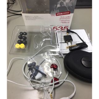 [シド様専用]SHURE SE535 レッド SE535LTD(ストラップ/イヤホンジャック)