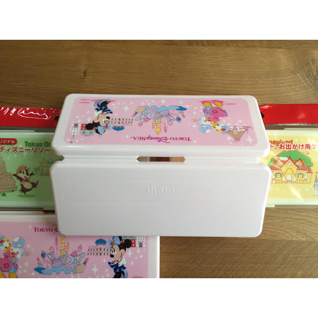 Disney(ディズニー)のかんちゃんママ専用明治オリジナル ディズニー お出かけ用ケース 非売品 キッズ/ベビー/マタニティの授乳/お食事用品(その他)の商品写真