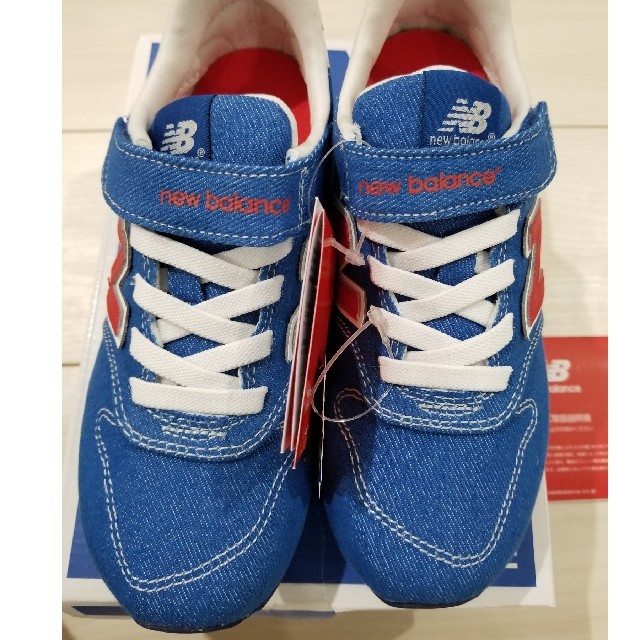 New Balance(ニューバランス)の専用です♪　新品 18.5cm ニューバランス KV996 BDY ブルーデニム キッズ/ベビー/マタニティのキッズ靴/シューズ(15cm~)(スニーカー)の商品写真