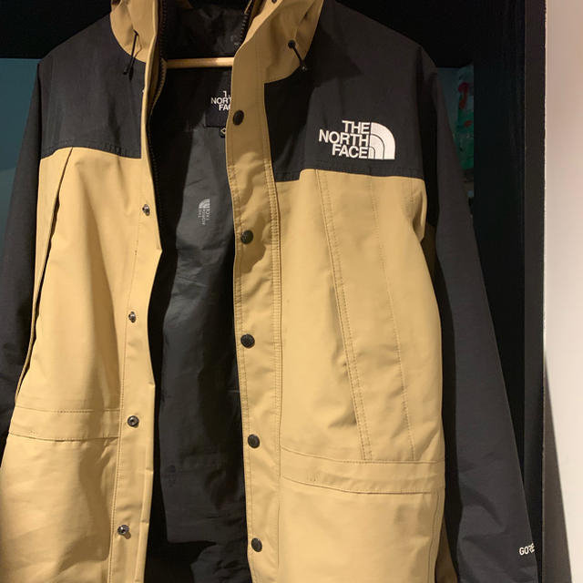 The North Face マウンテンライトジャケット